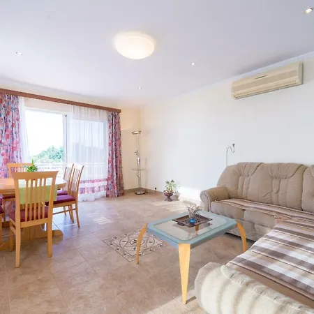 Apartment Fortuna *